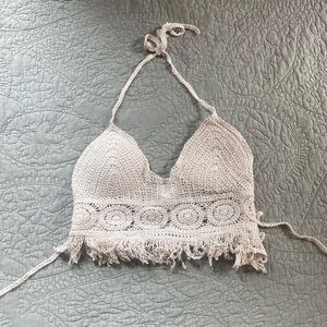 Knitted/crocheted top